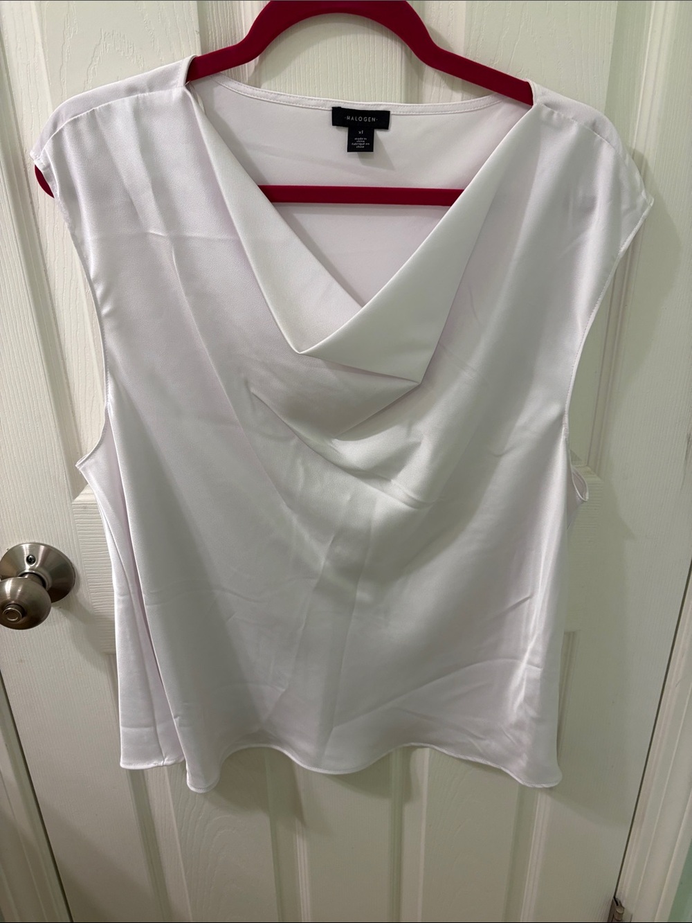 Halogen White Sleeveless Drape Neck Camisole